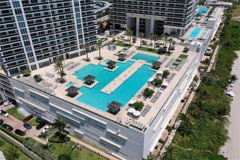 Condominium in Hallandale Beach FL 1850 Ocean Dr Dr 30.jpg