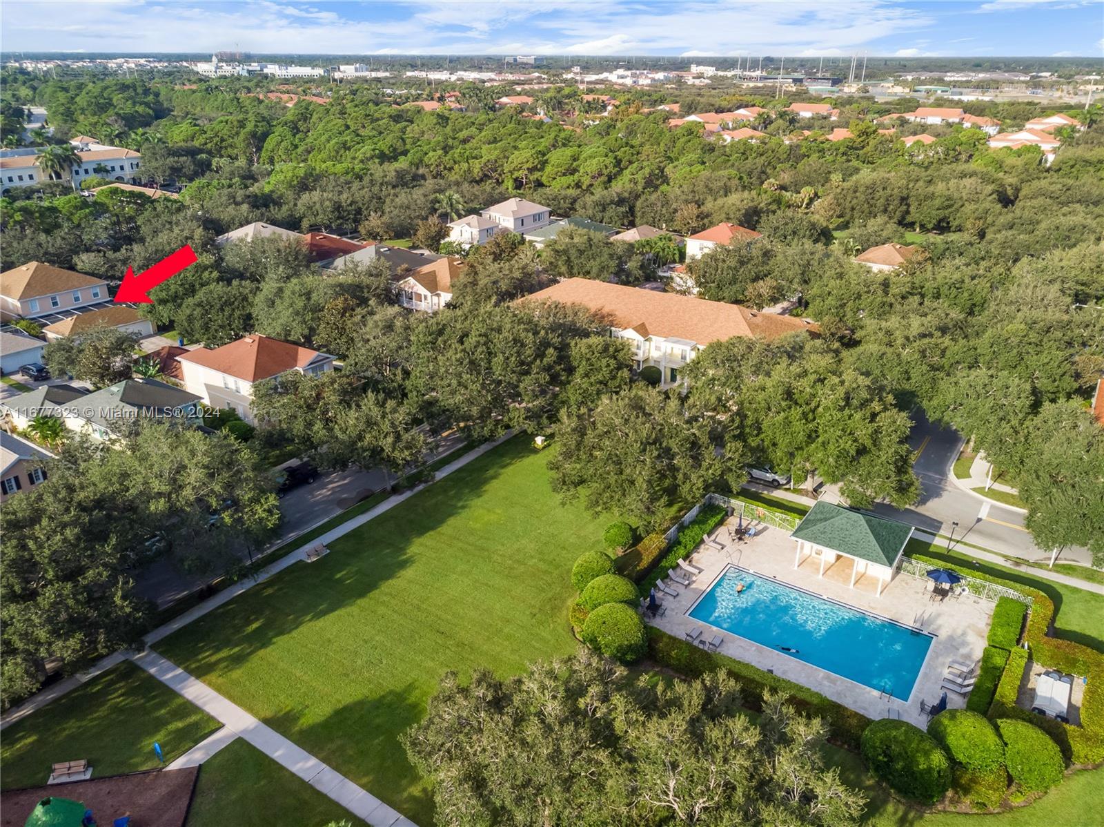 CAMBRIDGE AT ABACOA - Residential