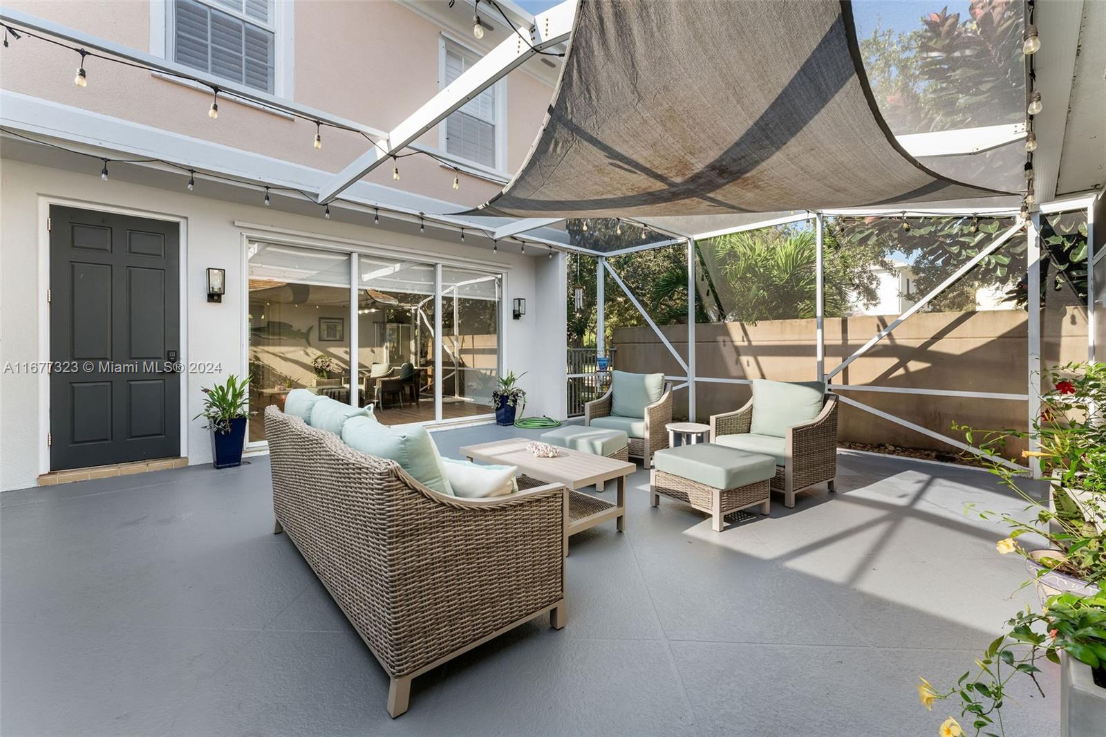 CAMBRIDGE AT ABACOA - Residential