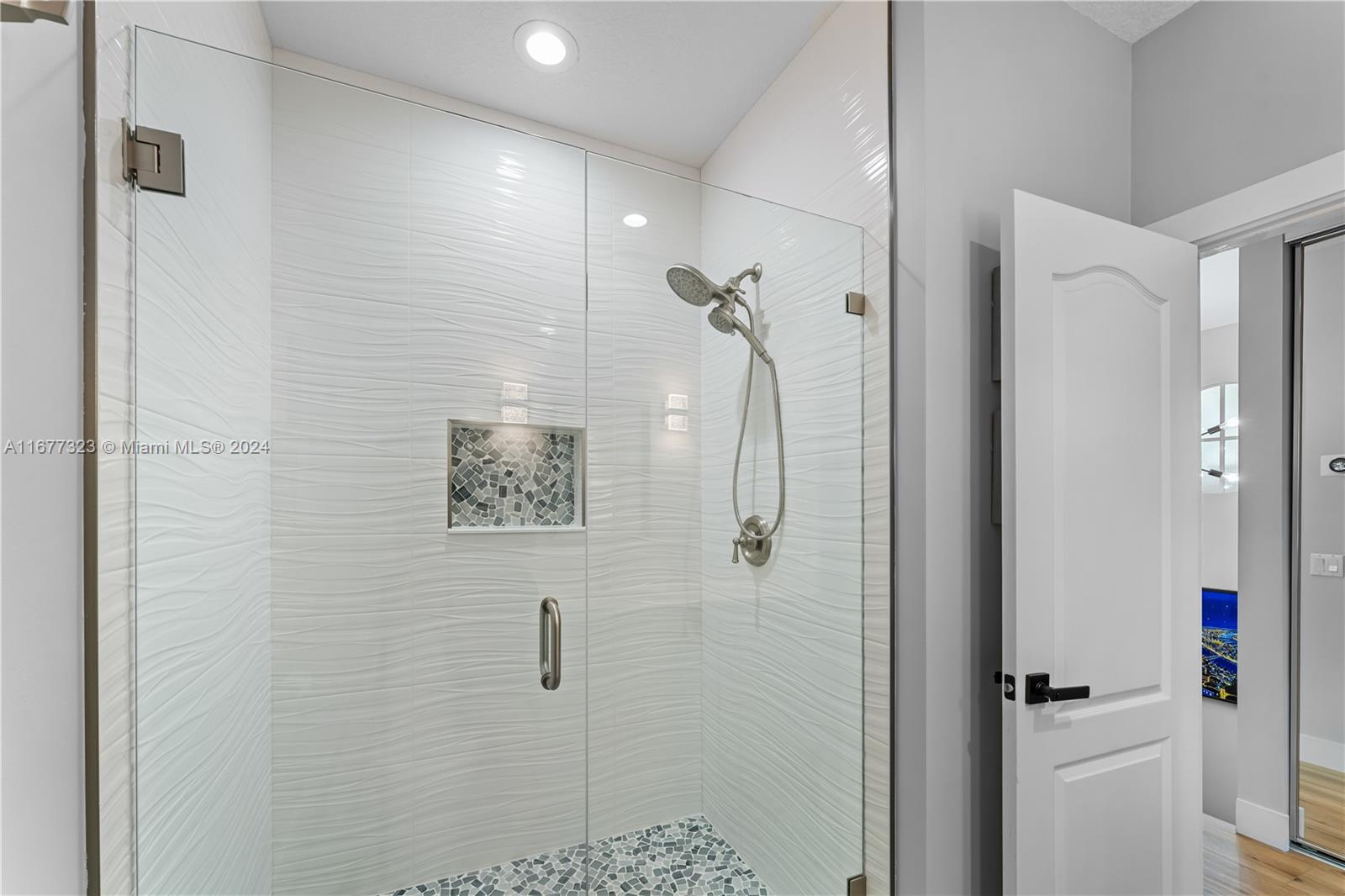 CAMBRIDGE AT ABACOA - Residential