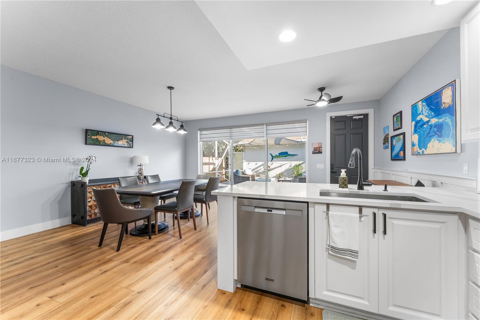 CAMBRIDGE AT ABACOA - Residential