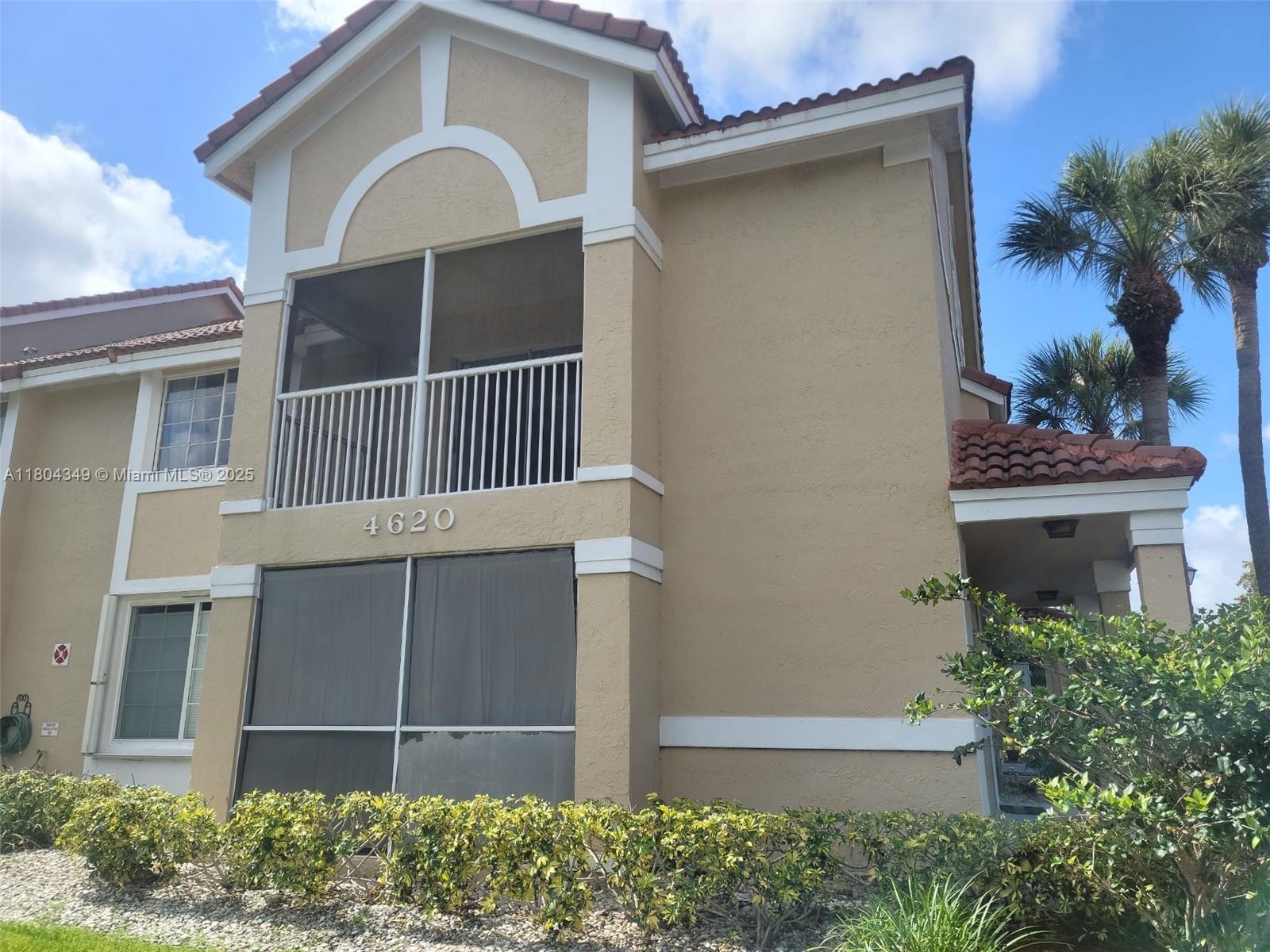 4620 W Mcnab Rd B2, Pompano Beach, Broward County, Florida - 2 Bedrooms  
1 Bathrooms - 