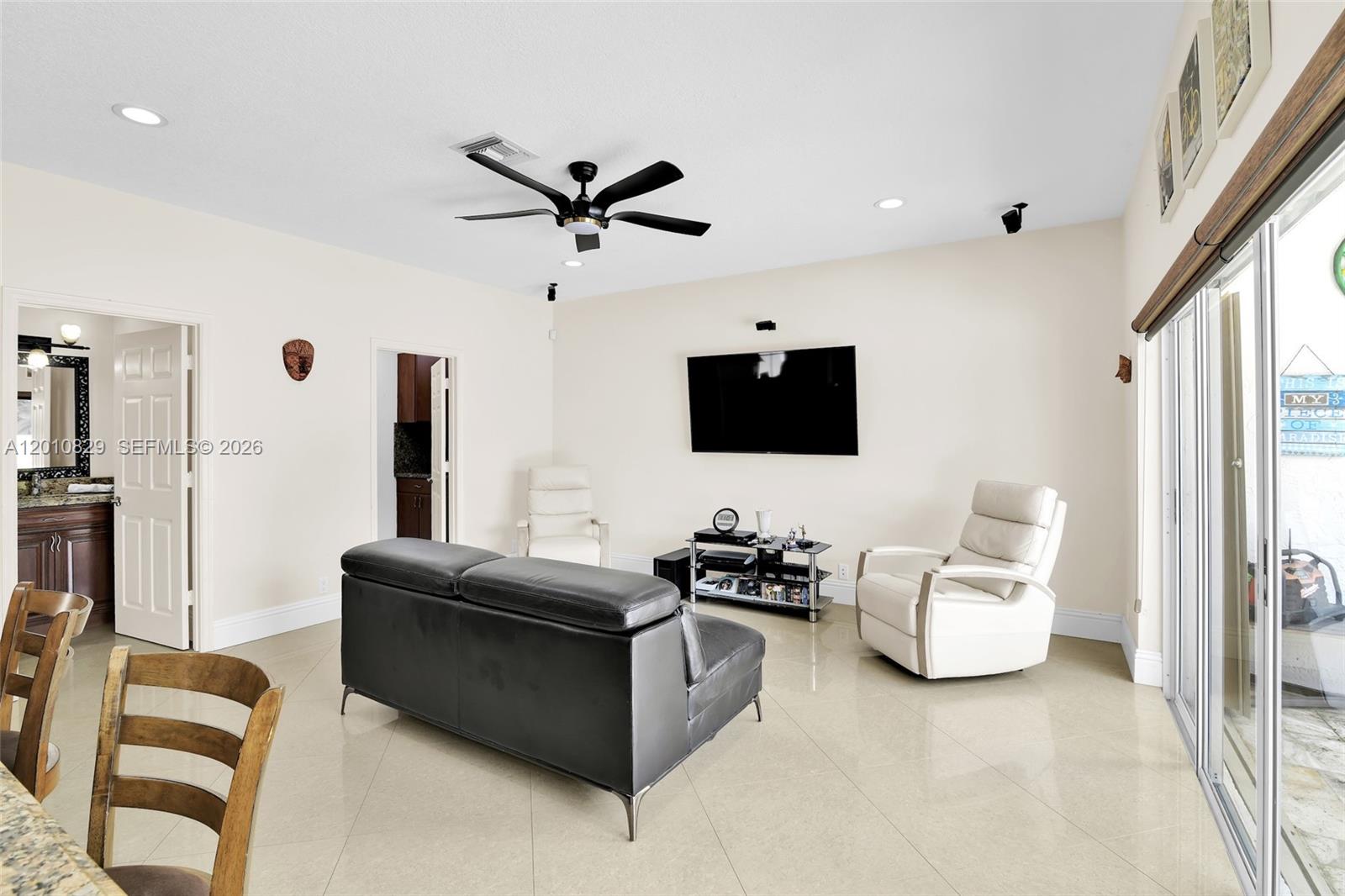 MISSION BAY TR H PH 2 - Residential