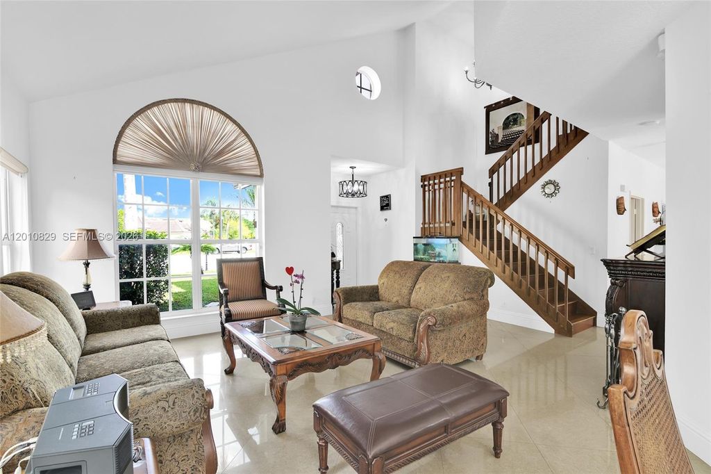 Photo of 20914 La Questa Ct, Boca Raton, FL 33428 (MLS # A12010829)
