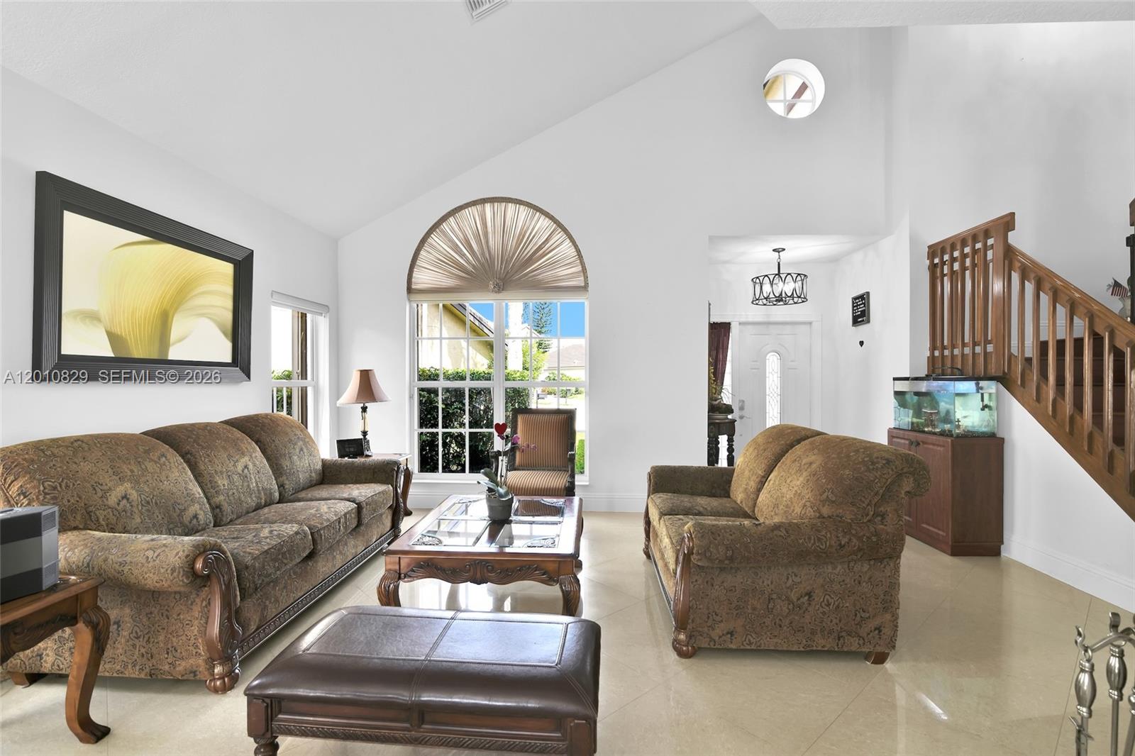 20914 La Questa Ct