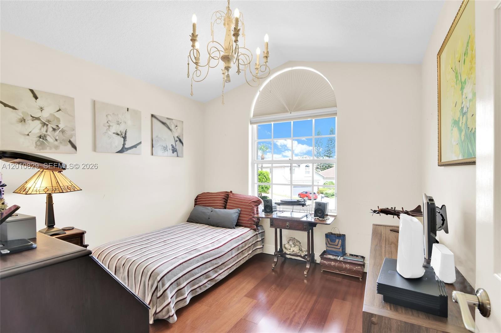 MISSION BAY TR H PH 2 - Residential