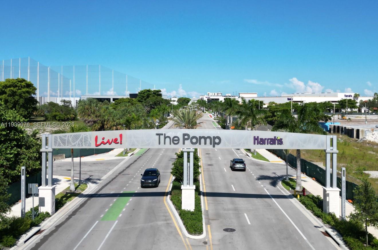 CYPRESS BEND CONDOMINIUM - Residential