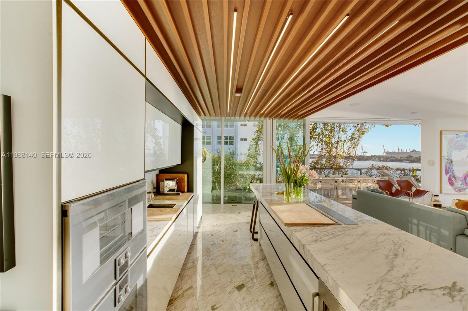 ALTON BEACH REALTY CO SUB - Residential Lease