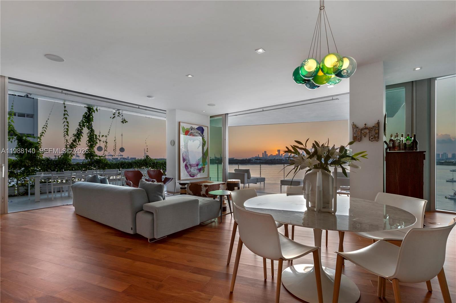 ALTON BEACH REALTY CO SUB - Residential Lease