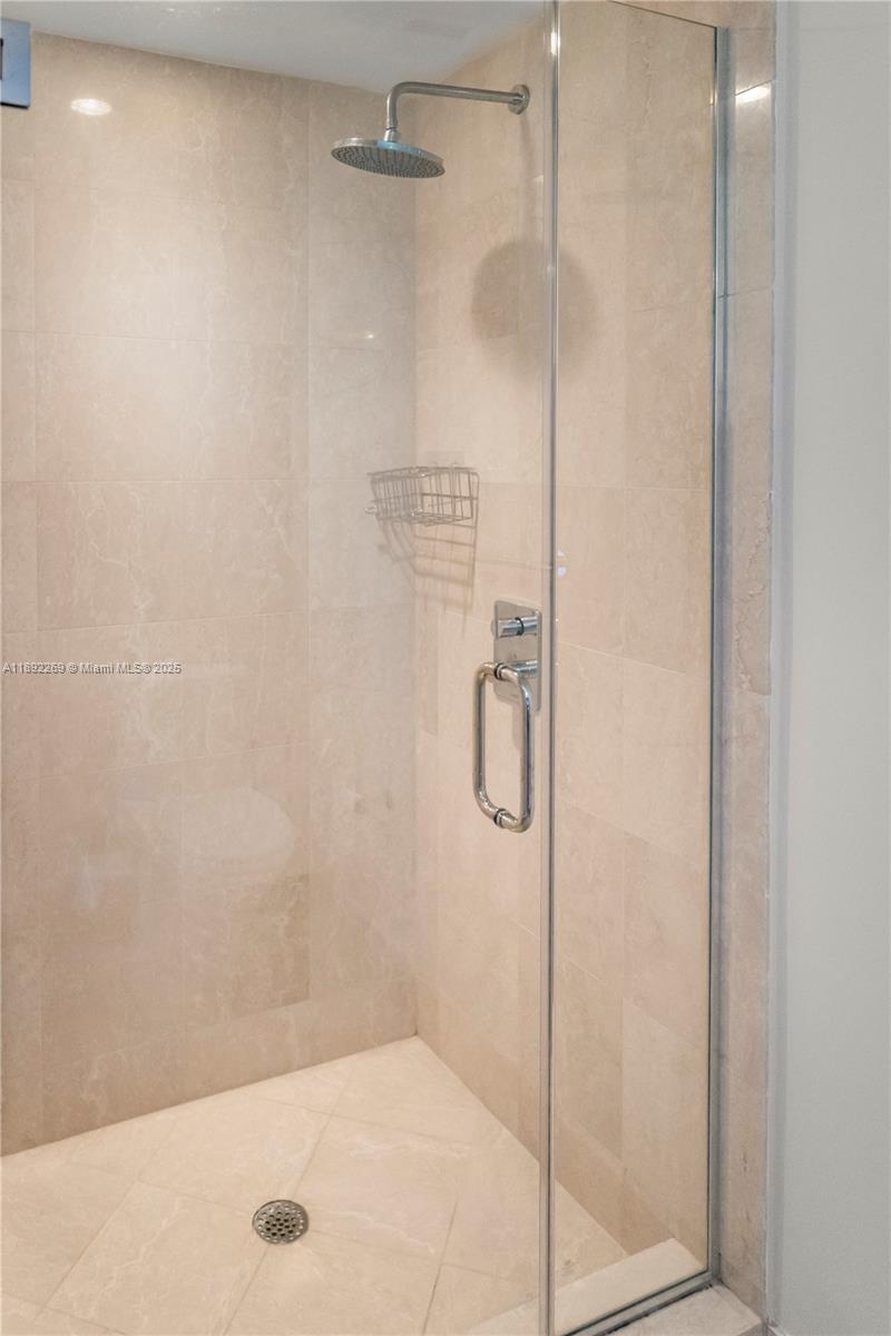 EPIC WEST CONDO - Residential Lease