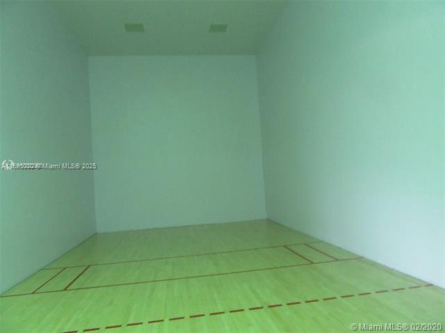 AKOYA CONDO - Residential