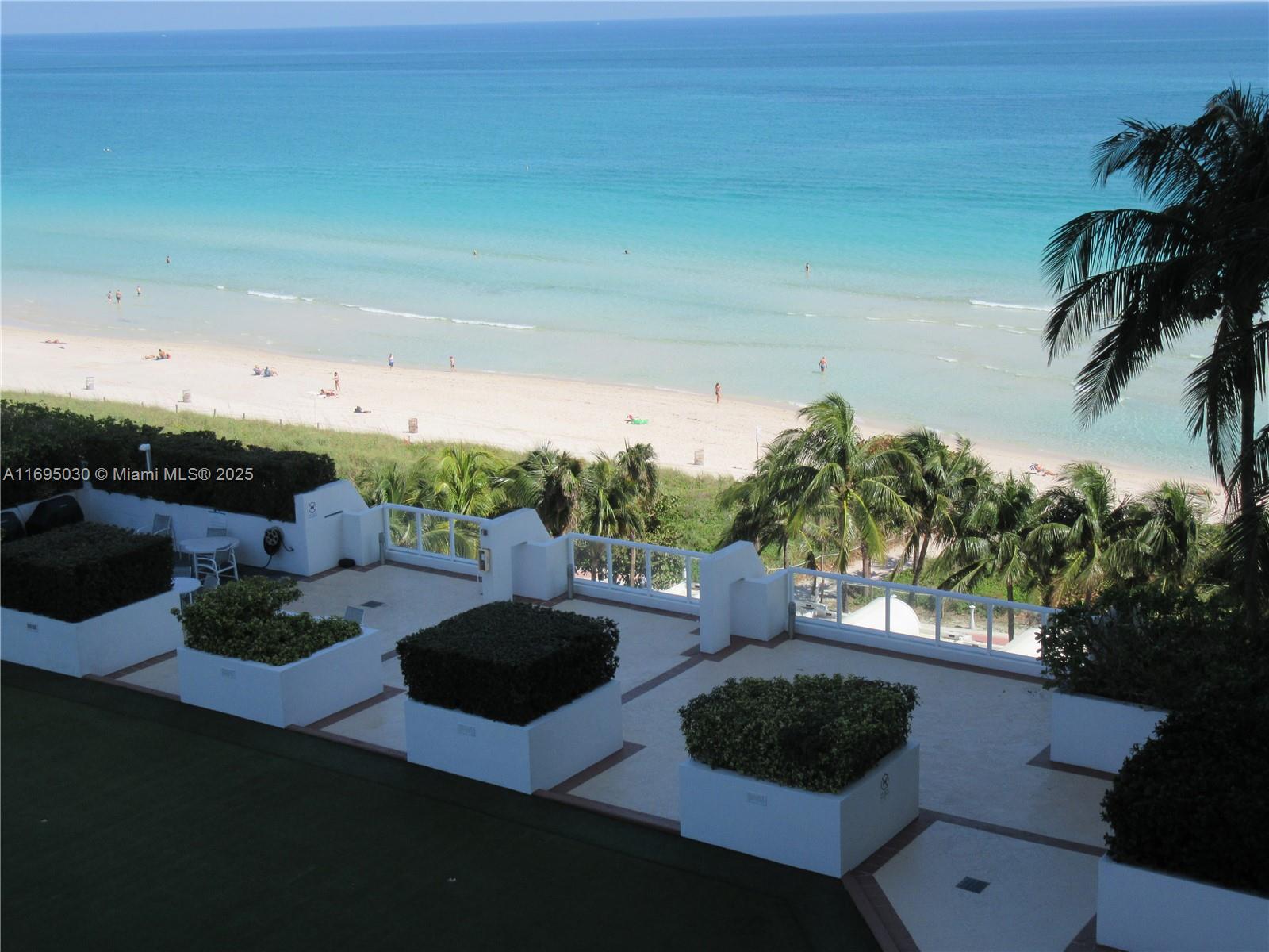 AKOYA CONDO - Residential