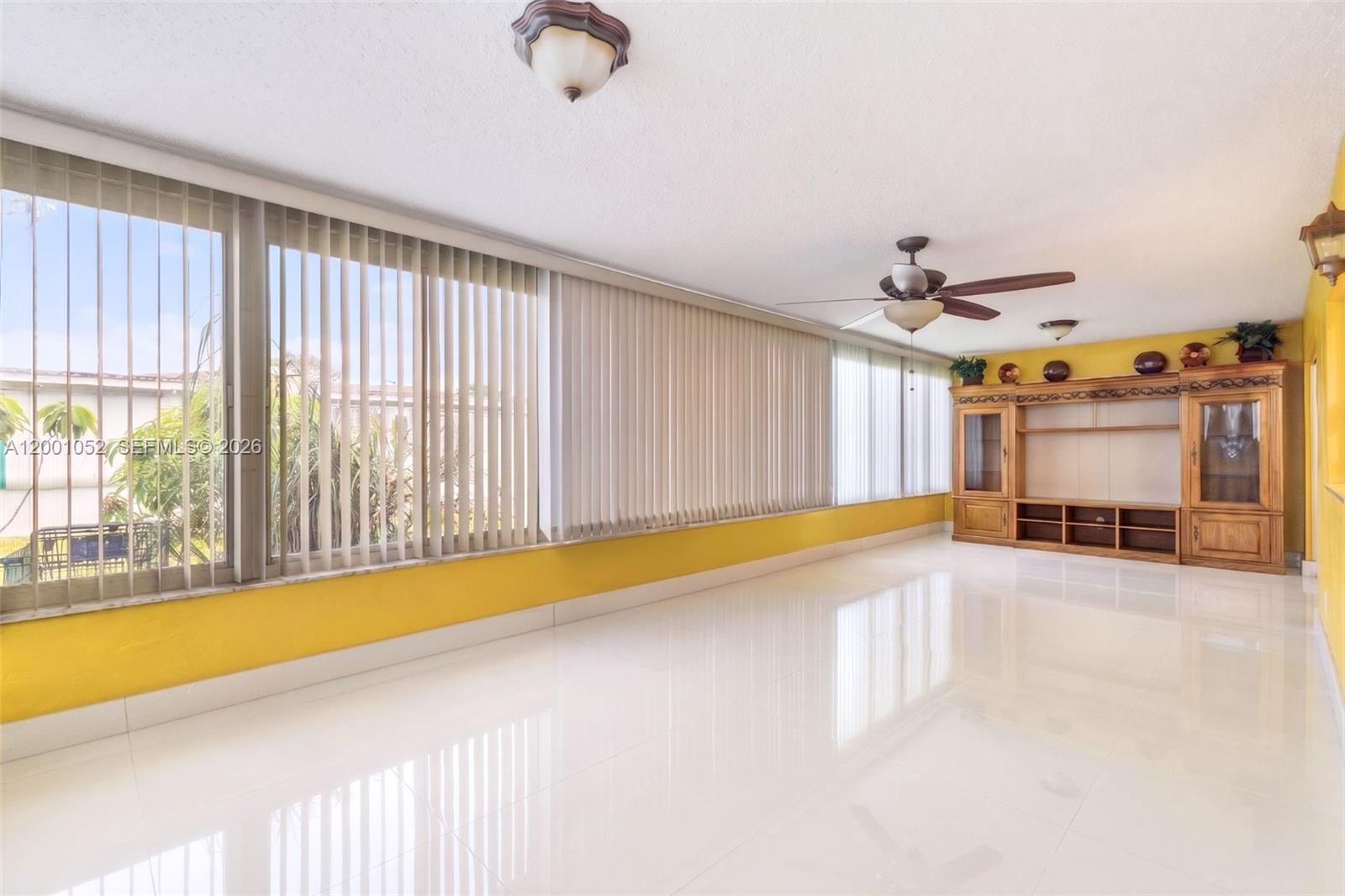 MAINLANDS OF TAMARAC LAKE - Residential