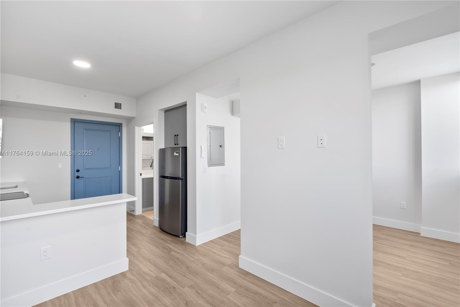 GRAND VIEW PARK - Residential Lease