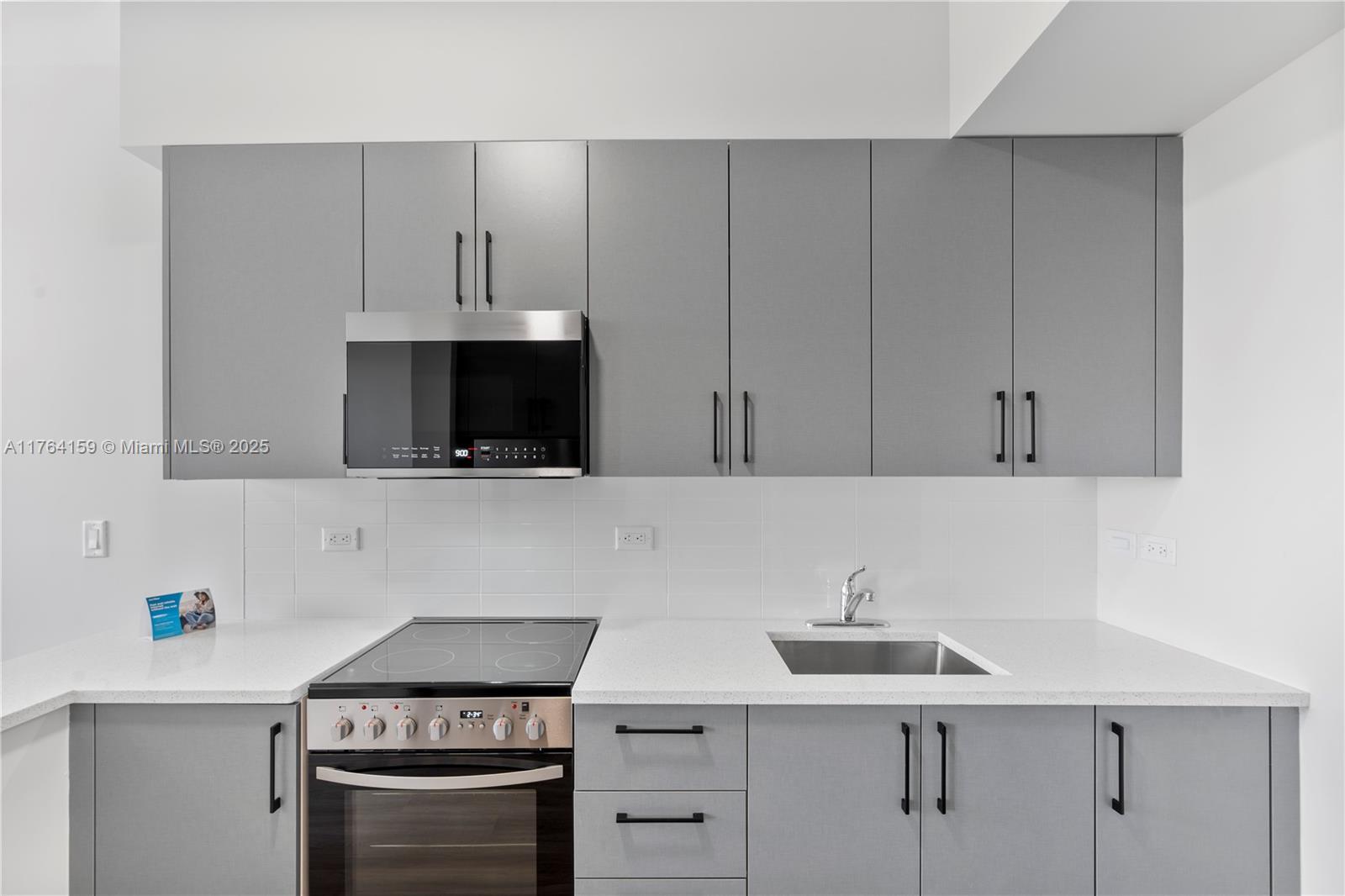 GRAND VIEW PARK - Residential Lease