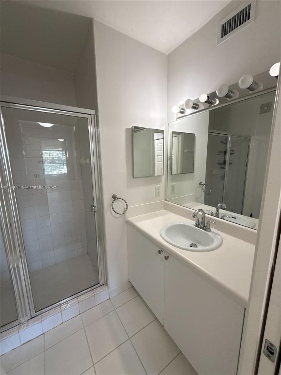 EL-AD RESIDENCES AT MIRAM - Residential