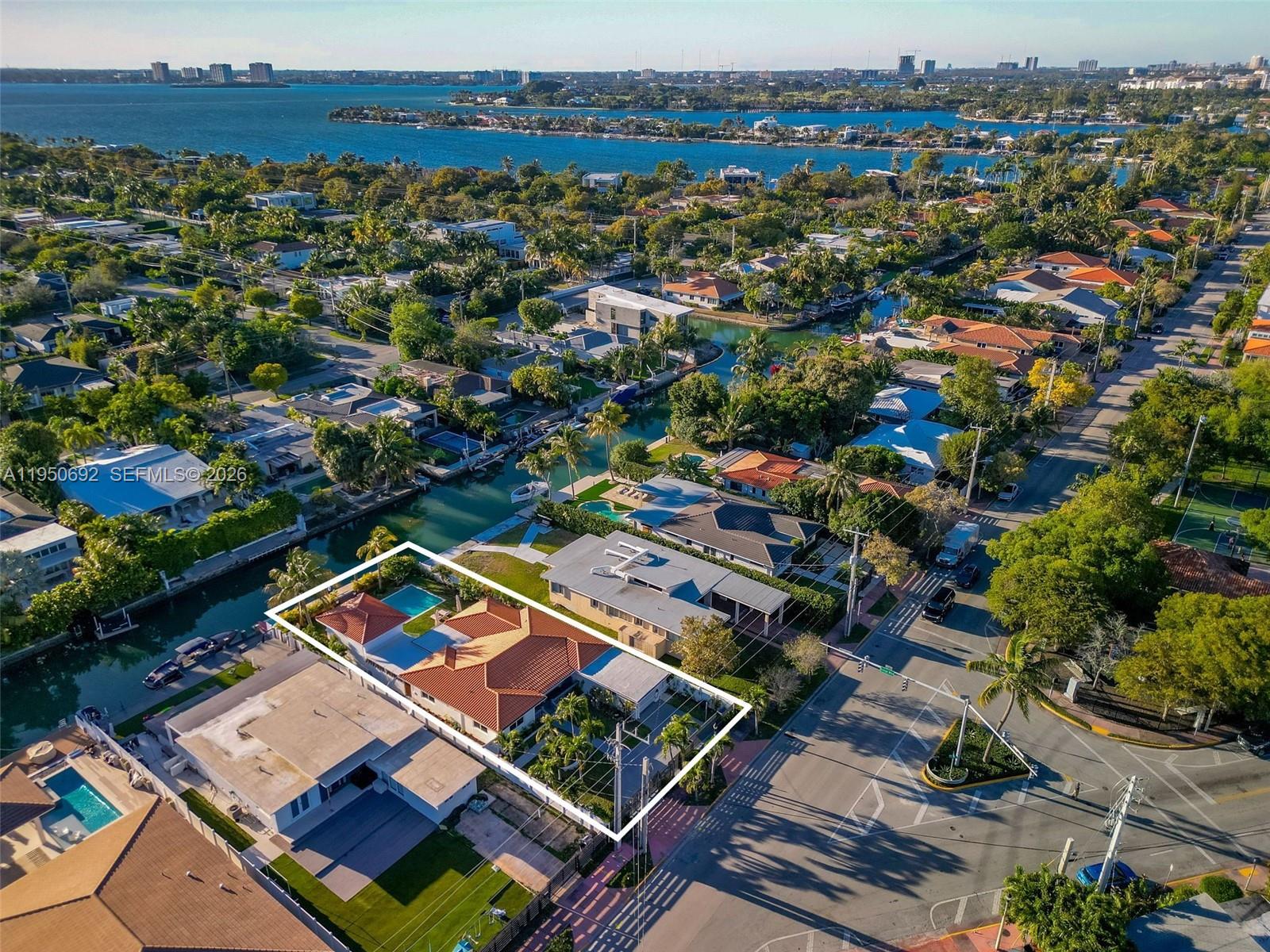BISCAYNE POINT - Residential