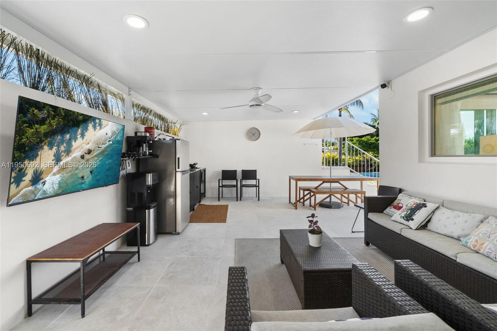 BISCAYNE POINT - Residential