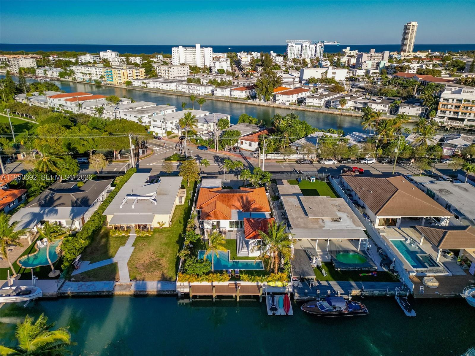 BISCAYNE POINT - Residential