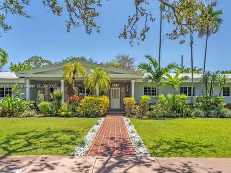 915 Country Club Prado, Coral Gables, Broward County, Florida - 5 Bedrooms  
3 Bathrooms - 