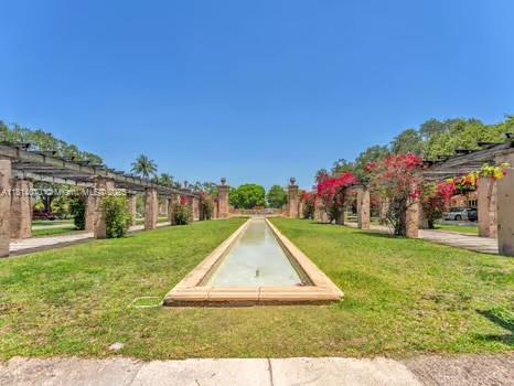 CORAL GABLES GRANADA SEC - Residential