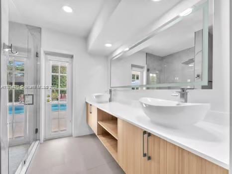 CORAL GABLES GRANADA SEC - Residential
