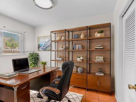 CORAL GABLES GRANADA SEC - Residential
