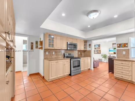CORAL GABLES GRANADA SEC - Residential