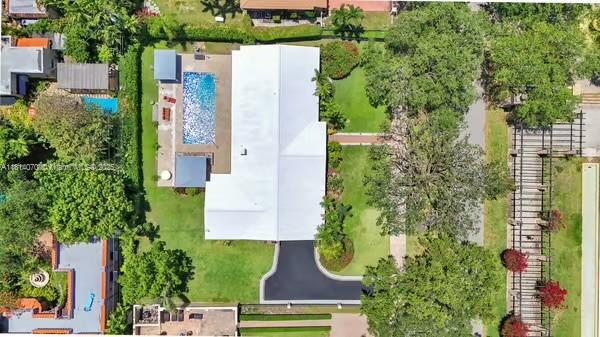 CORAL GABLES GRANADA SEC - Residential
