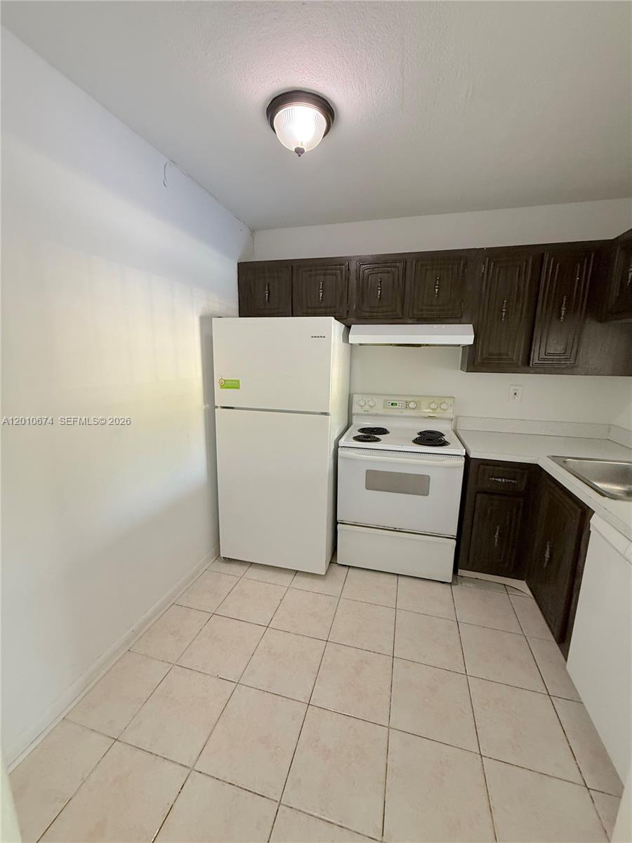MONTECARLO CONDO - Residential