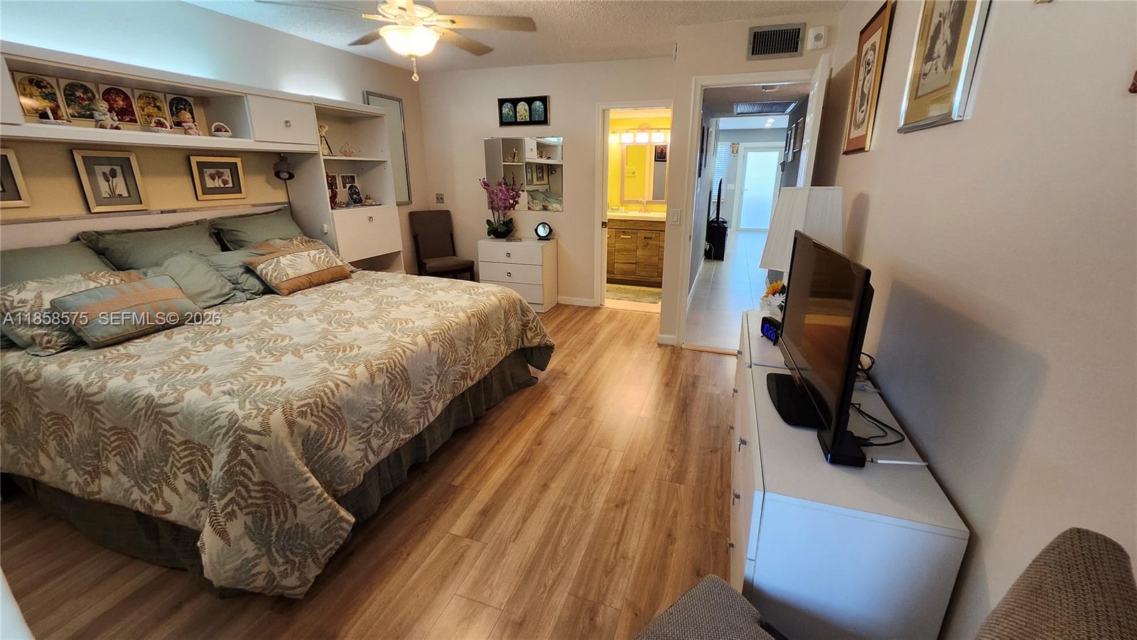 LYNDHURST K CONDO - Residential