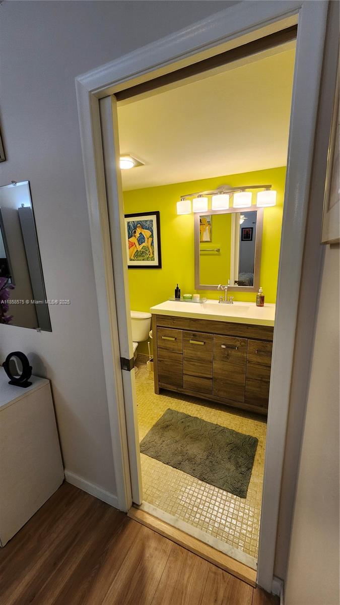 LYNDHURST K CONDO - Residential