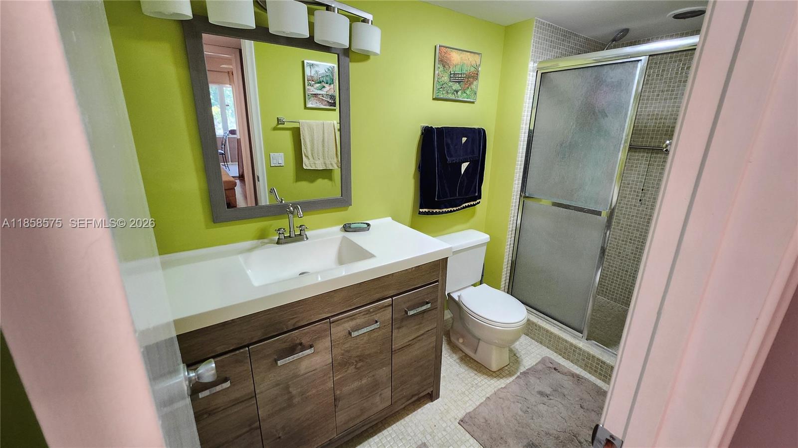 LYNDHURST K CONDO - Residential