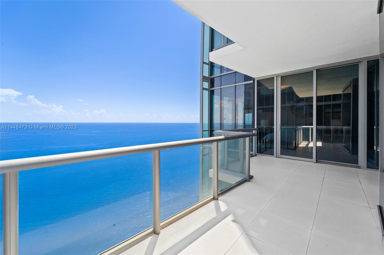 JADE OCEAN CONDO - Residential