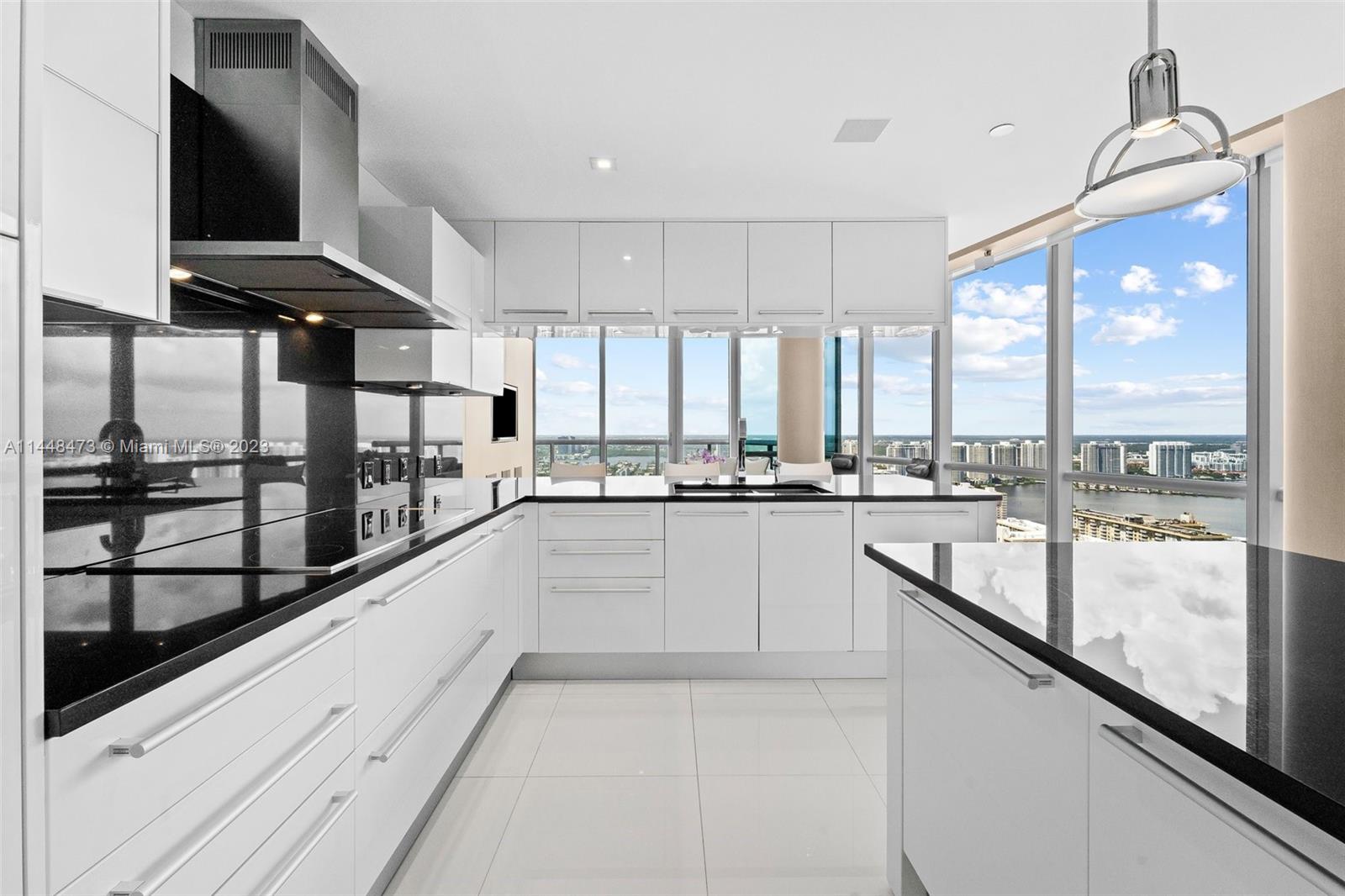 JADE OCEAN CONDO - Residential