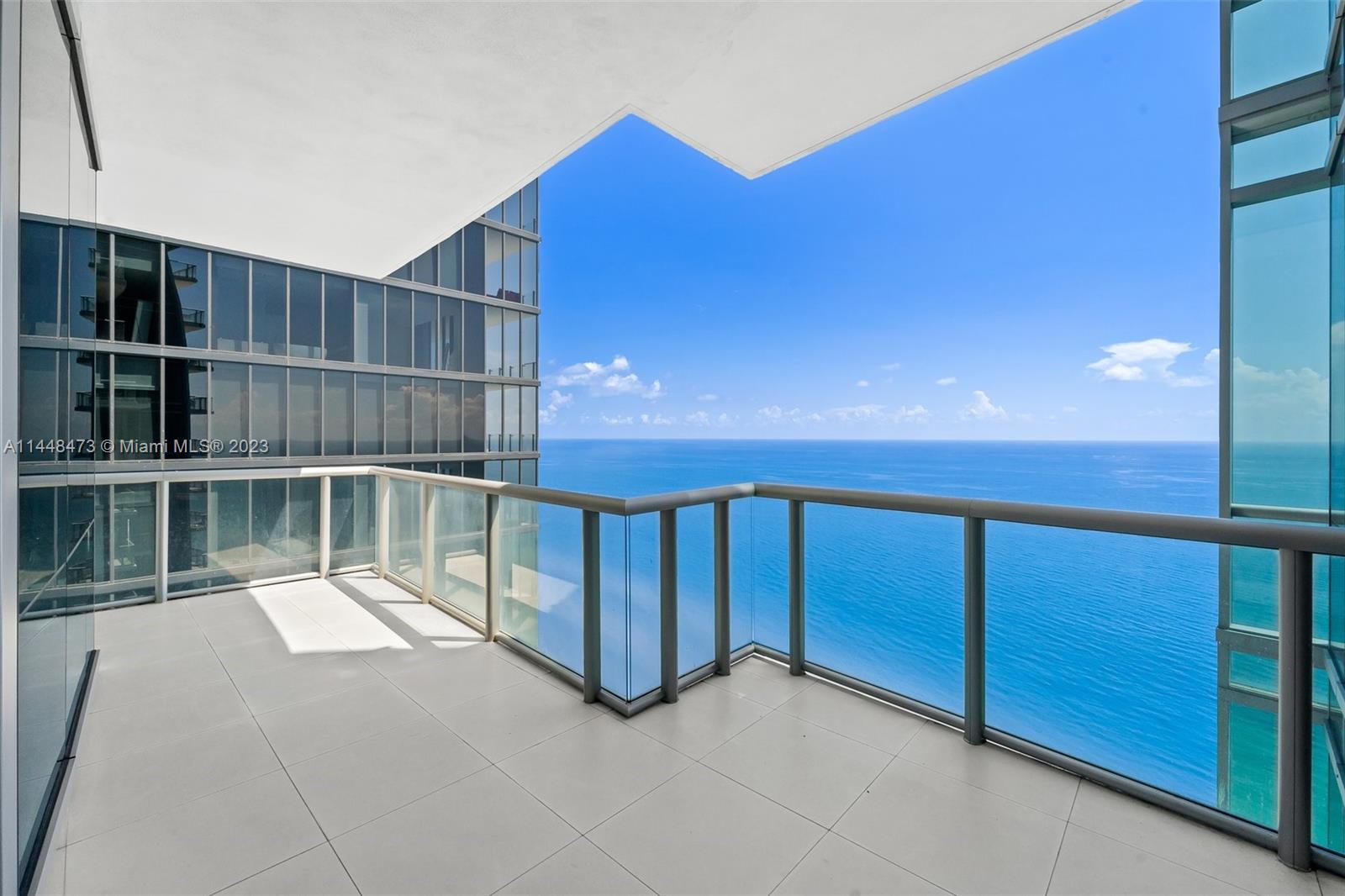 JADE OCEAN CONDO - Residential