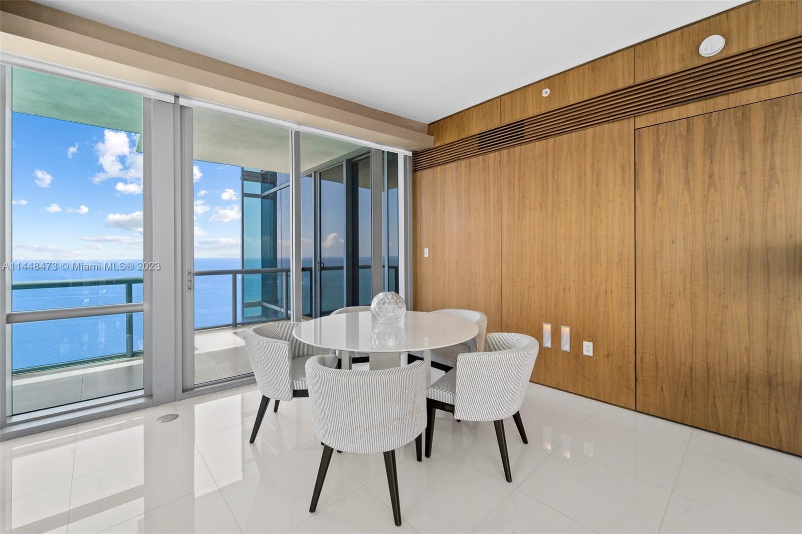JADE OCEAN CONDO - Residential