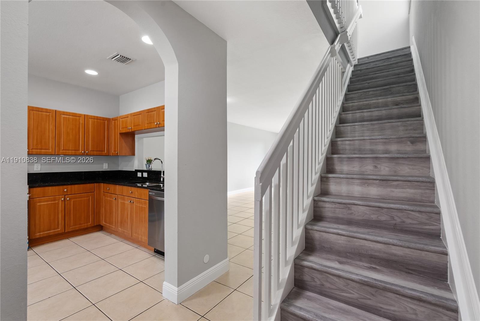 TUSCANY NO 6 CONDO - Residential