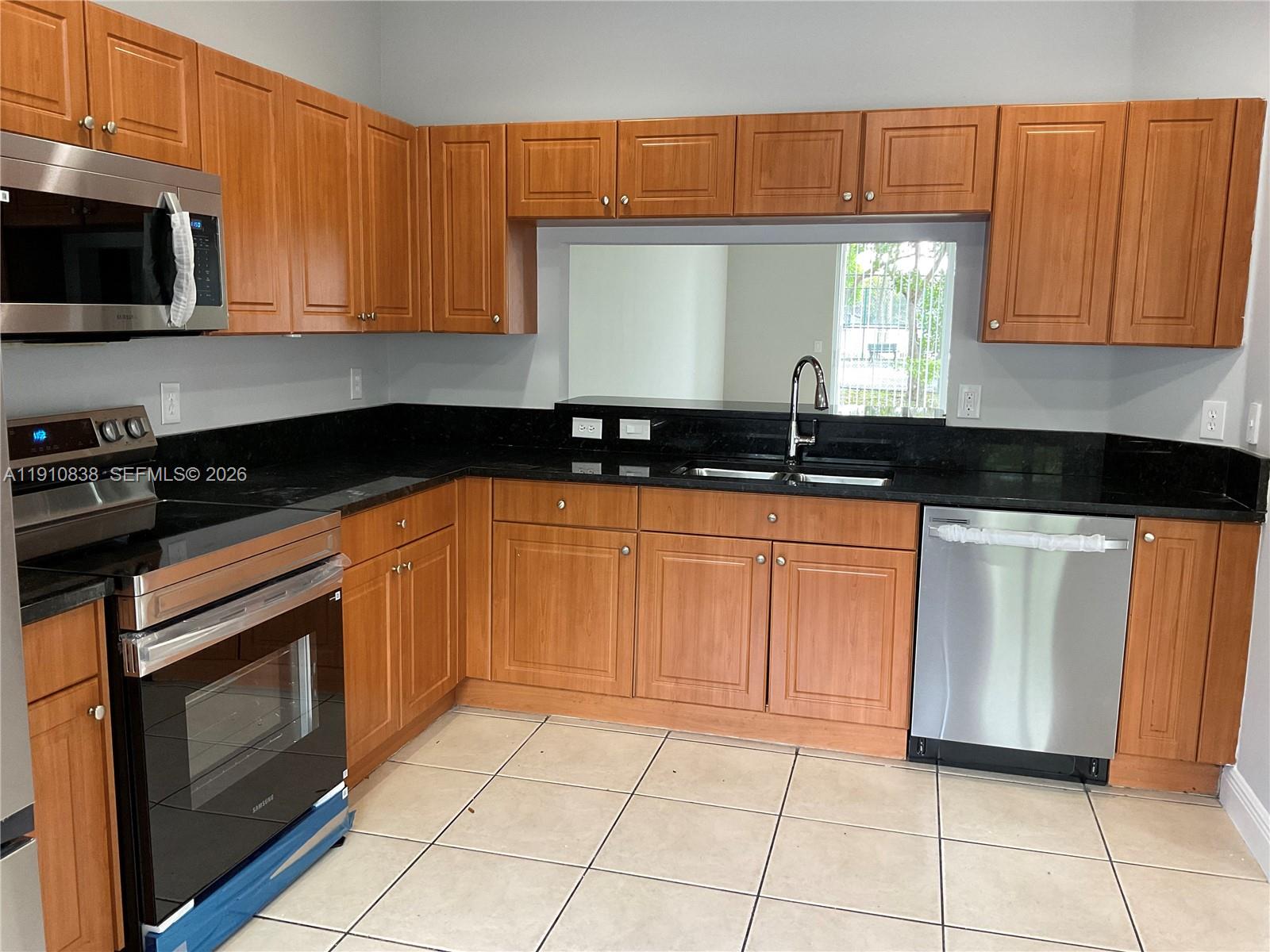 TUSCANY NO 6 CONDO - Residential