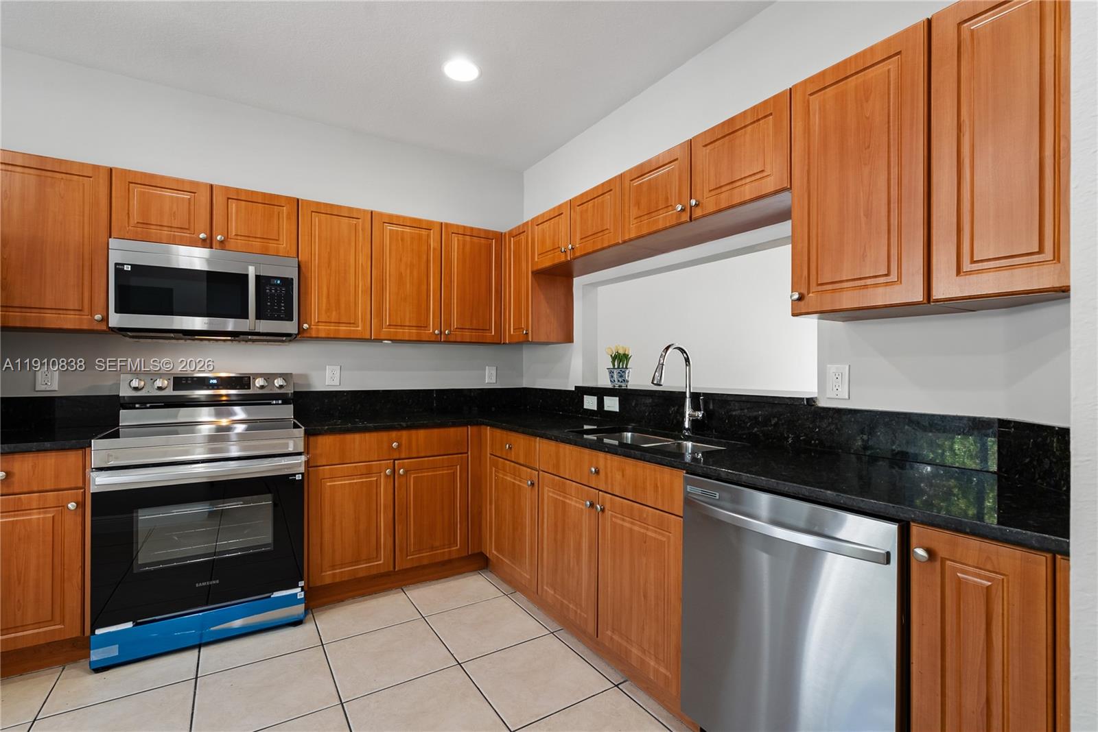 TUSCANY NO 6 CONDO - Residential