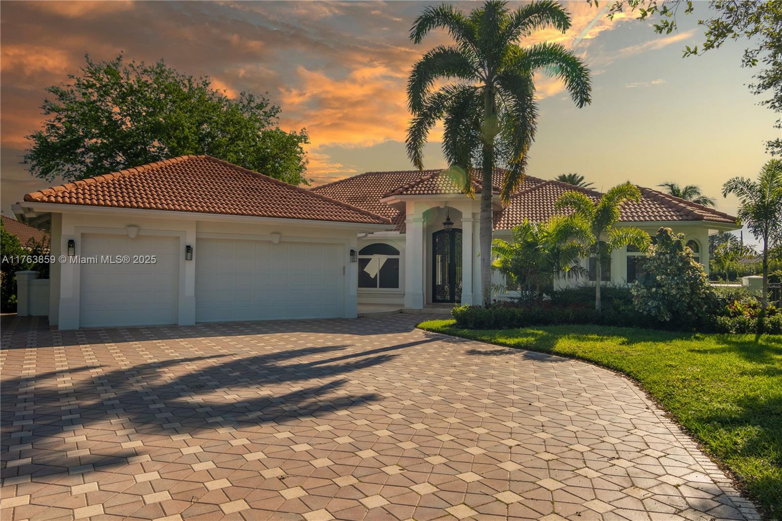 800 NW 115th Ave