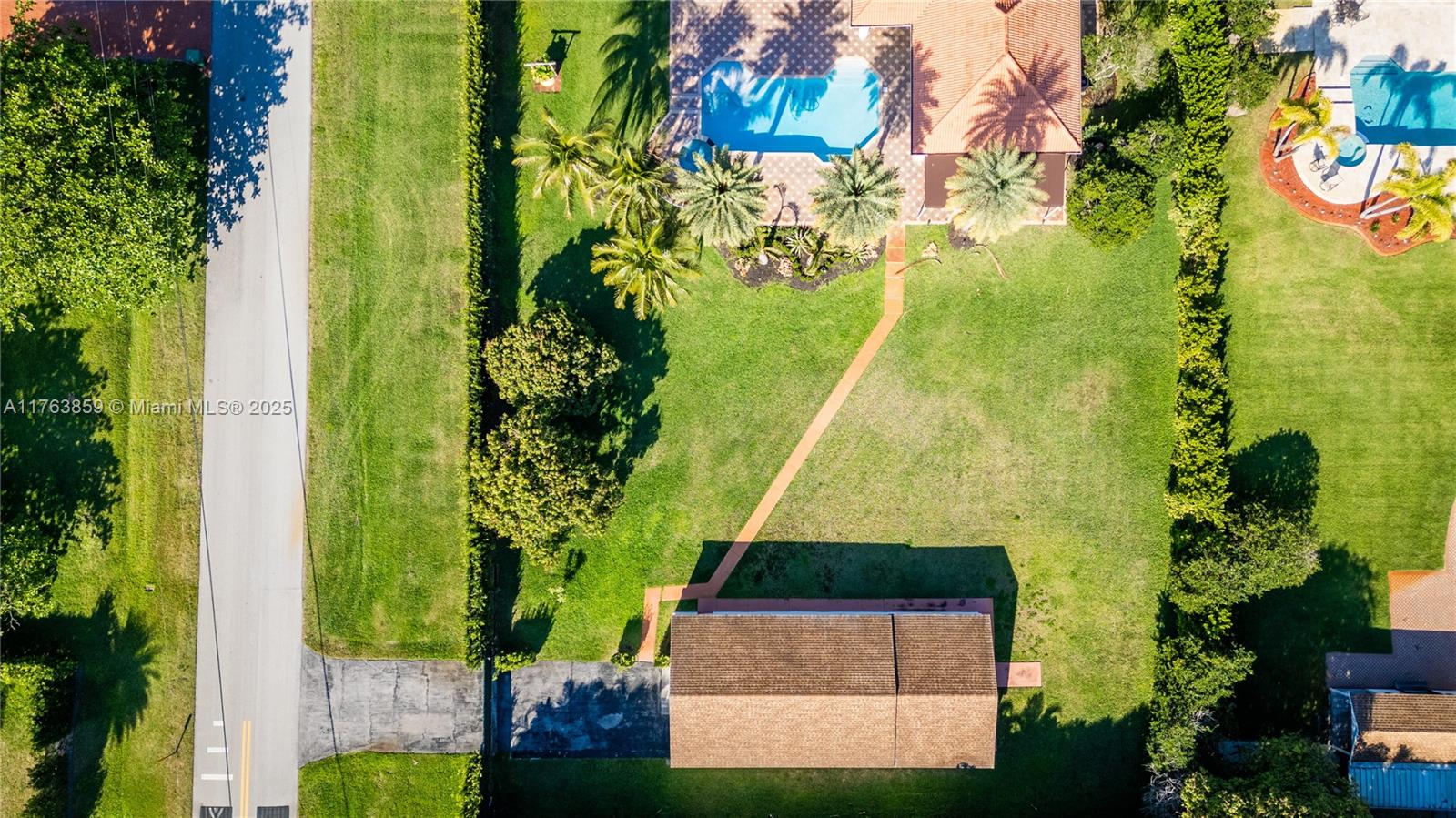 PLANTATION OAKS EAST - Residential