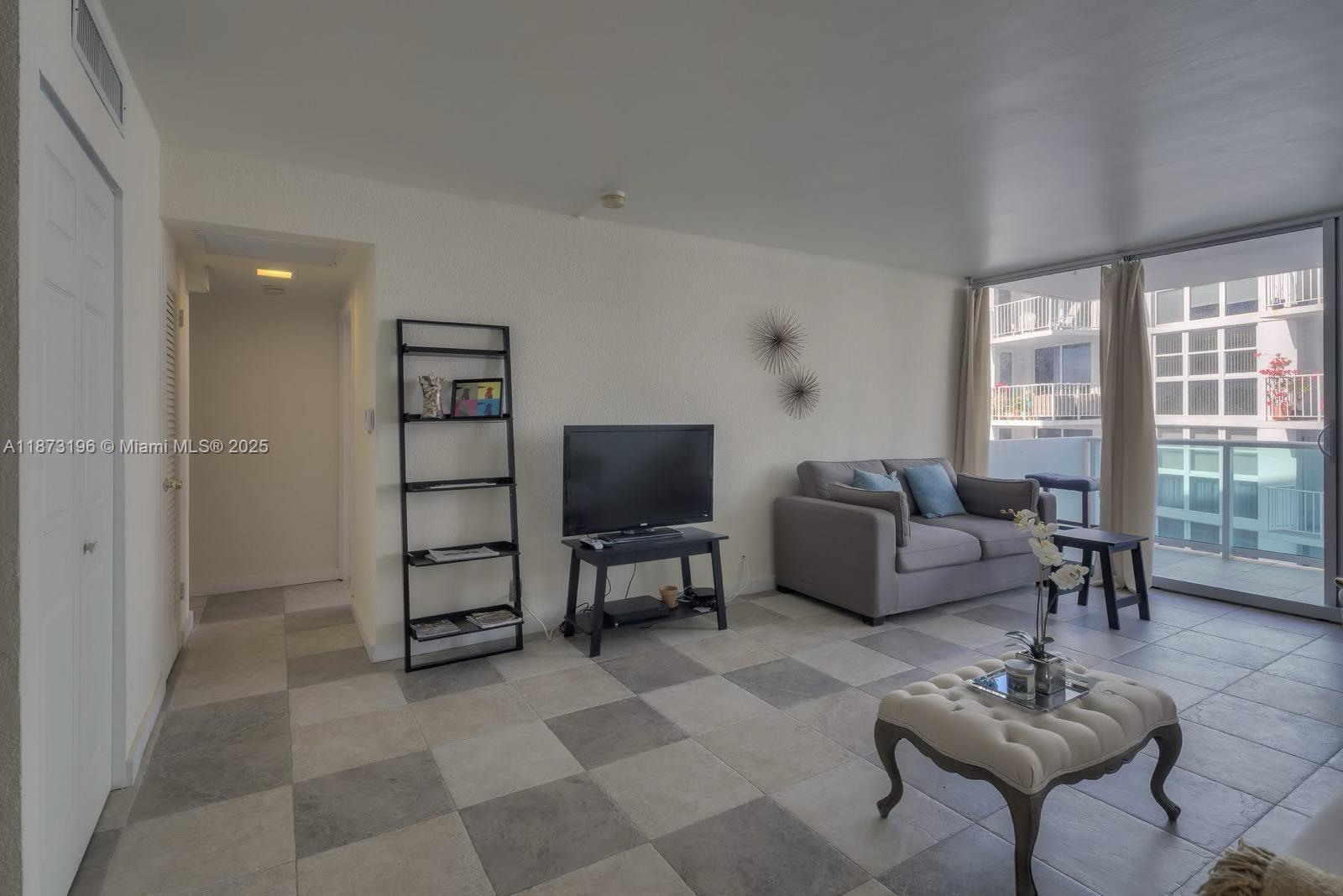 MIRADOR 1200 CONDO - Residential