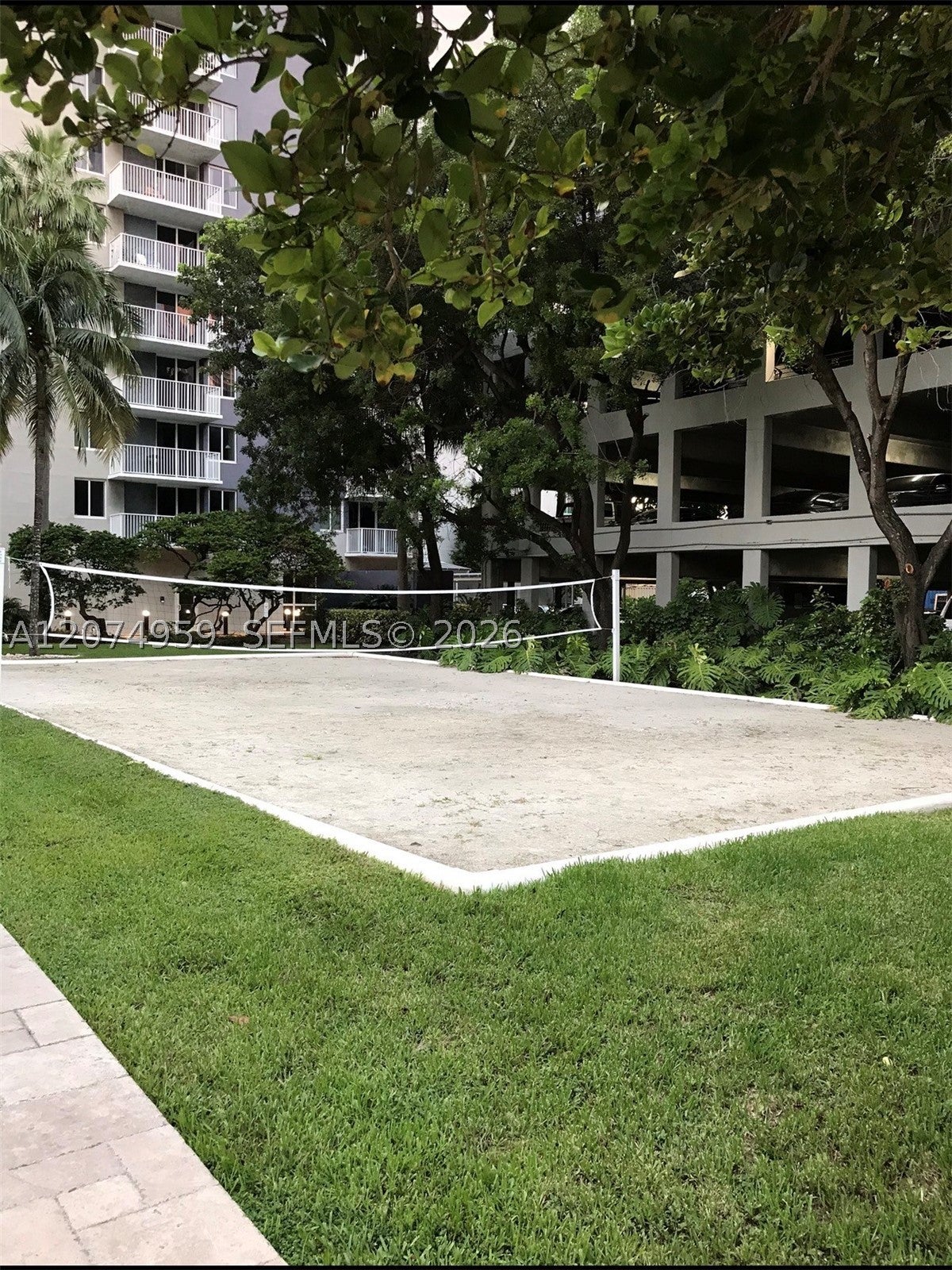 850 N Miami Ave W-506