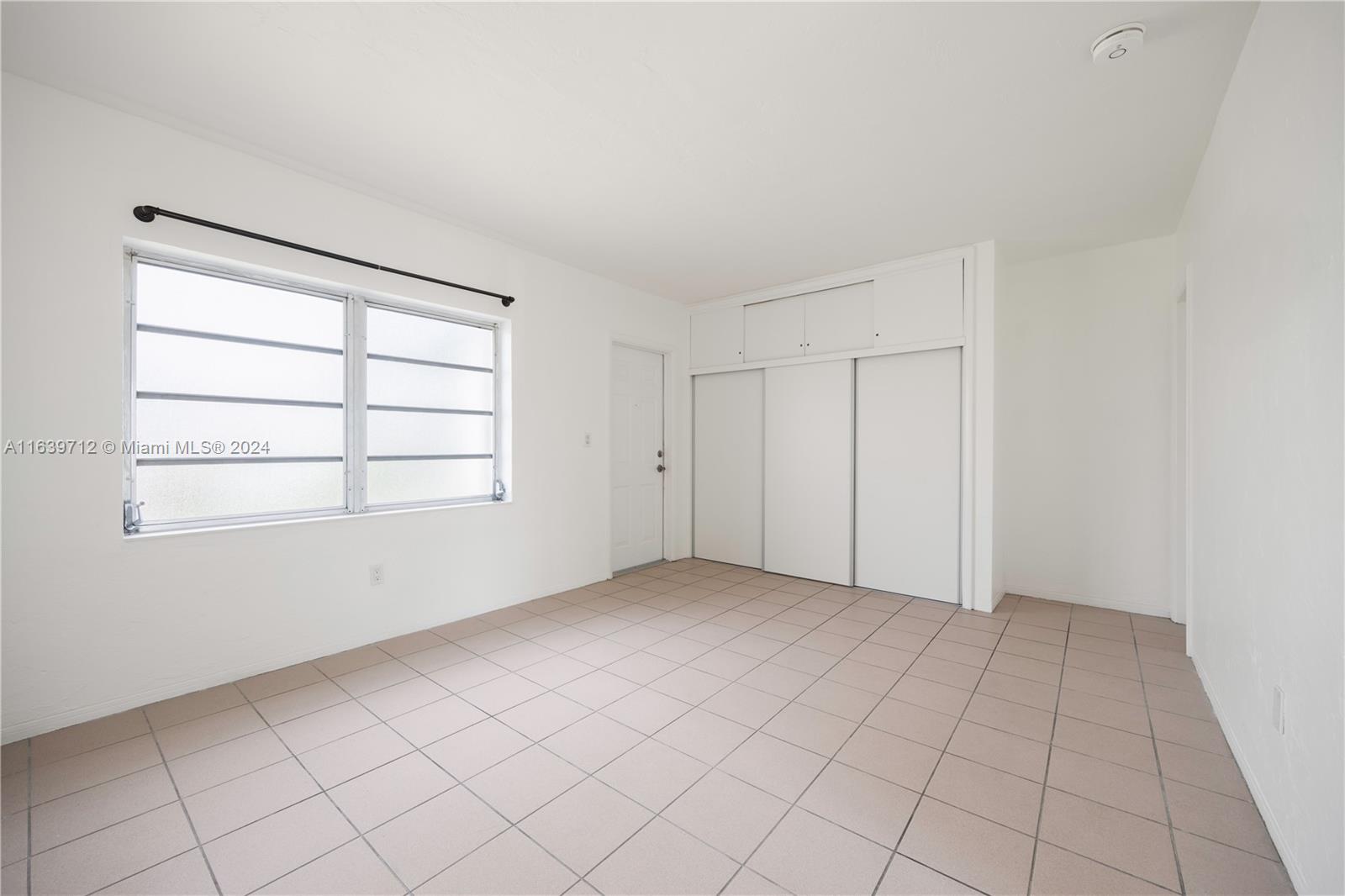 WESTMOOR - Residential Lease