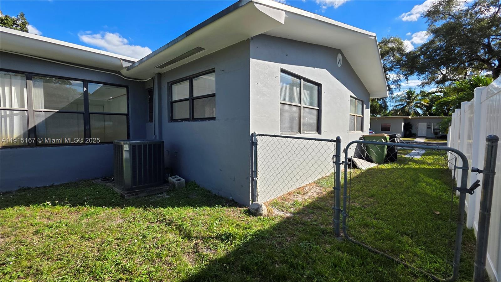 BELLWOOD HOMESITES - Residential Lease