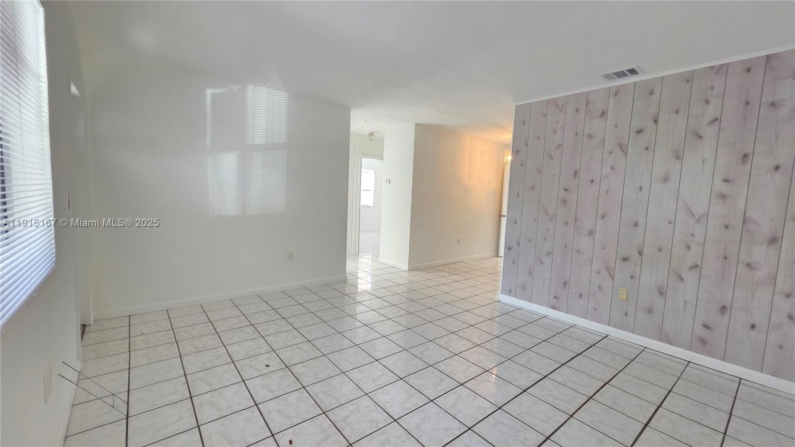 BELLWOOD HOMESITES - Residential Lease