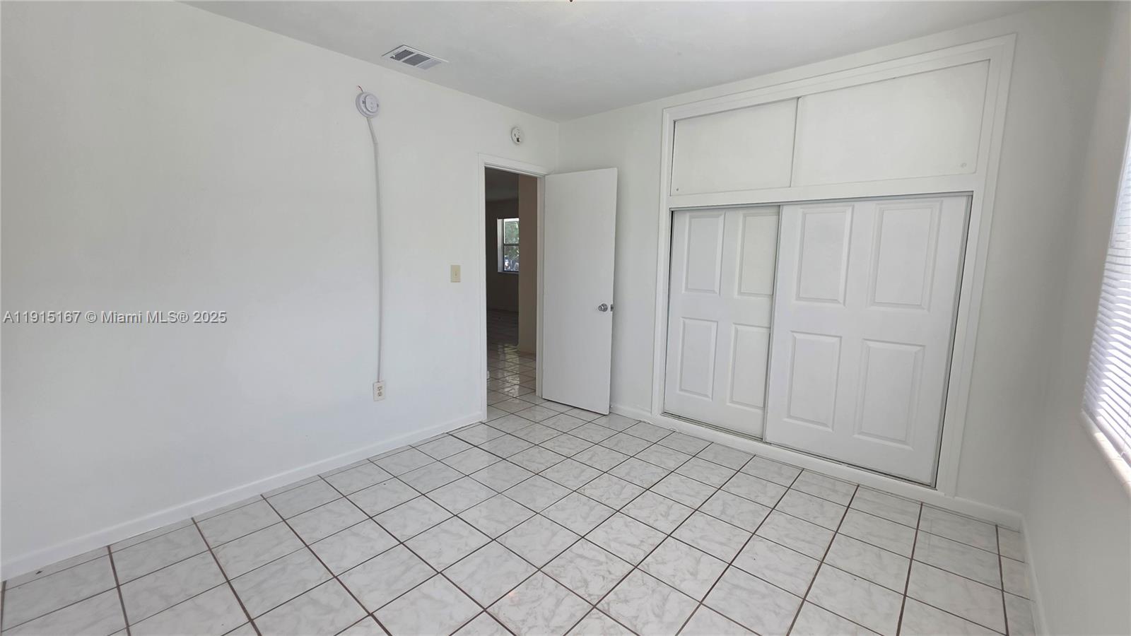 BELLWOOD HOMESITES - Residential Lease