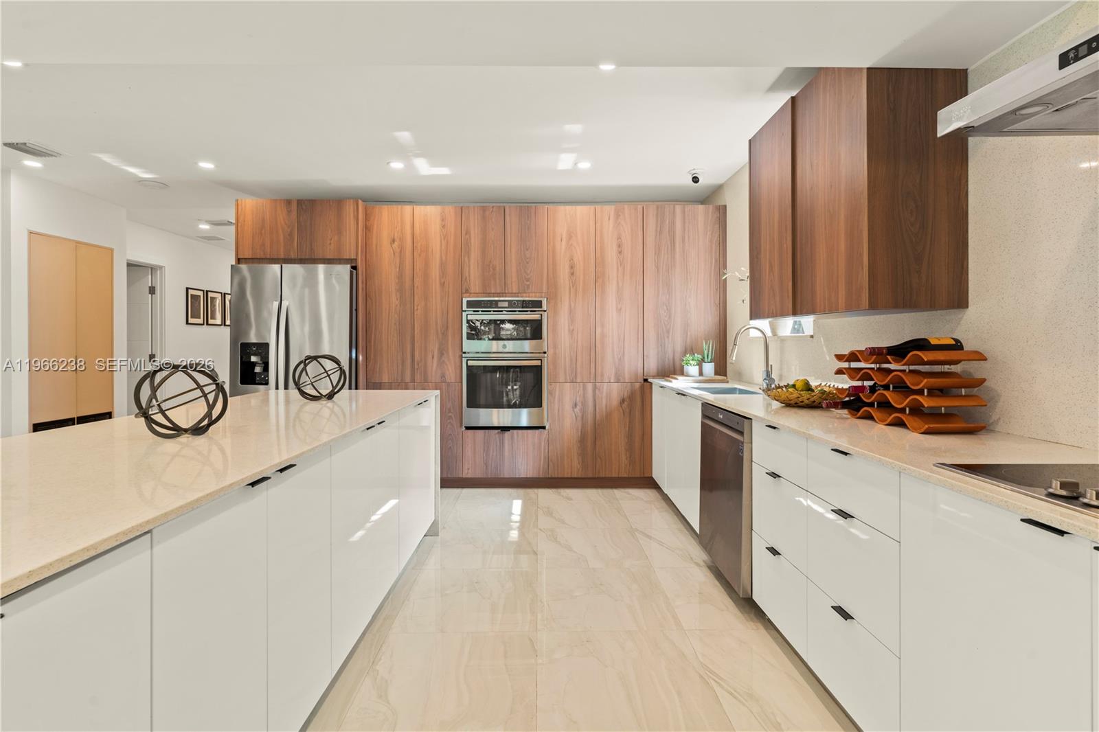 BRENTWOOD - Residential