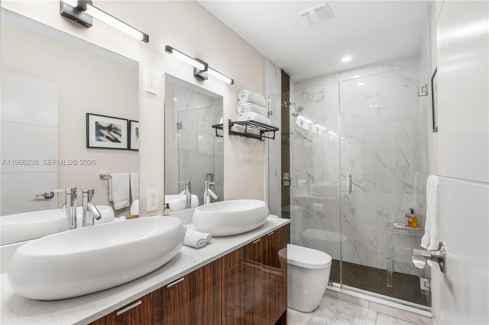 BRENTWOOD - Residential